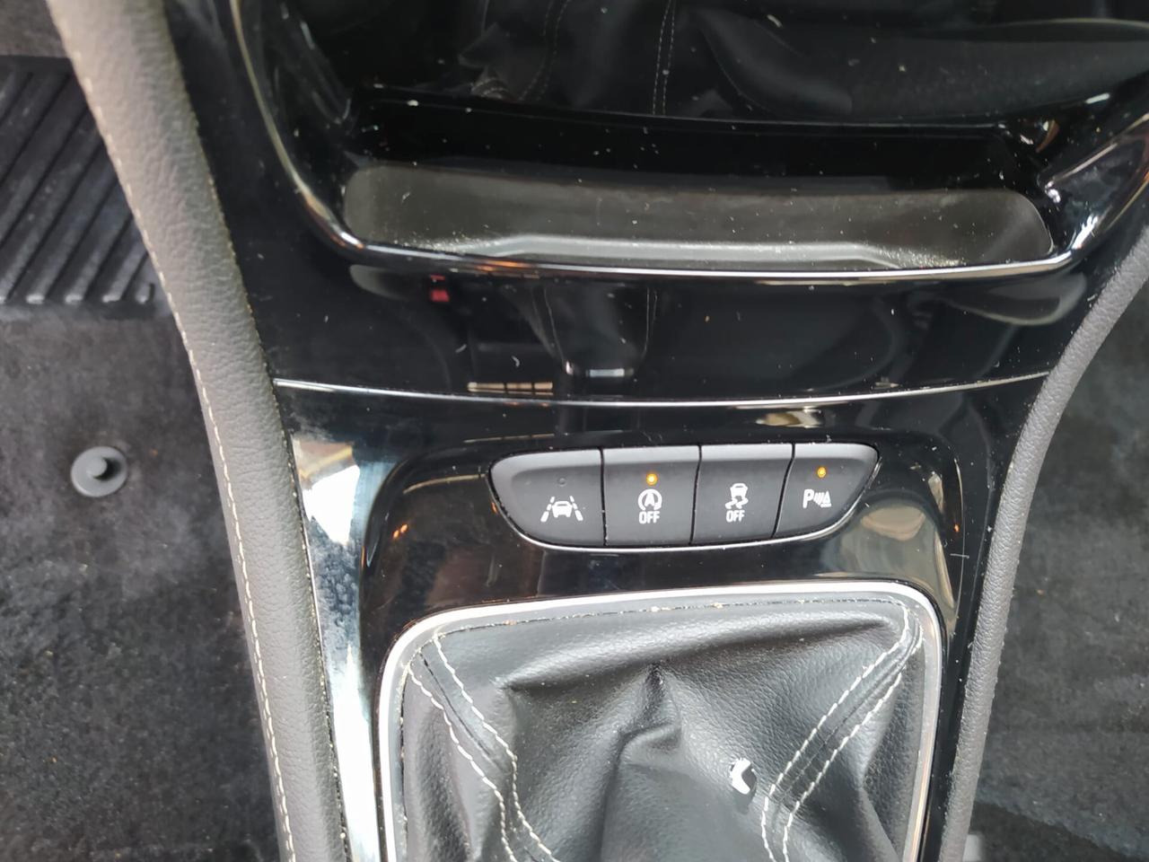 Opel Astra 1.6 CDTi 110CV Start&Stop Sports Tourer Innovation Neopatentati