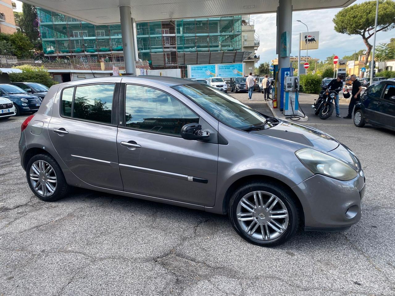 Renault Clio 1.2 16V 5 porte Luxe