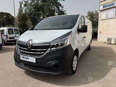 Renault Trafic 2.0 dCi 120CV Furgone anno 2020 SOL