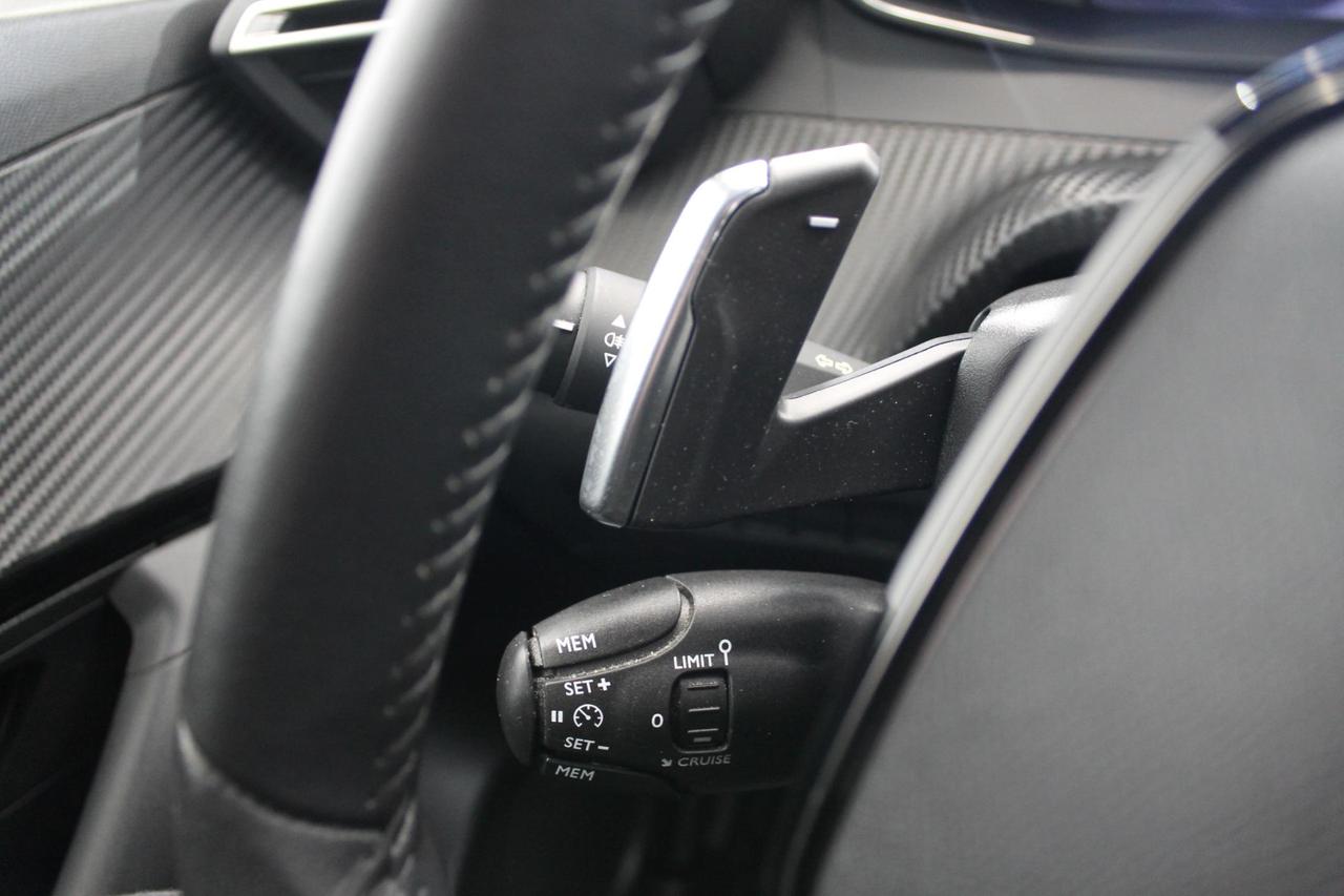 Peugeot 2008 1.5 bluehdi Allure 130 Cv. EAT8