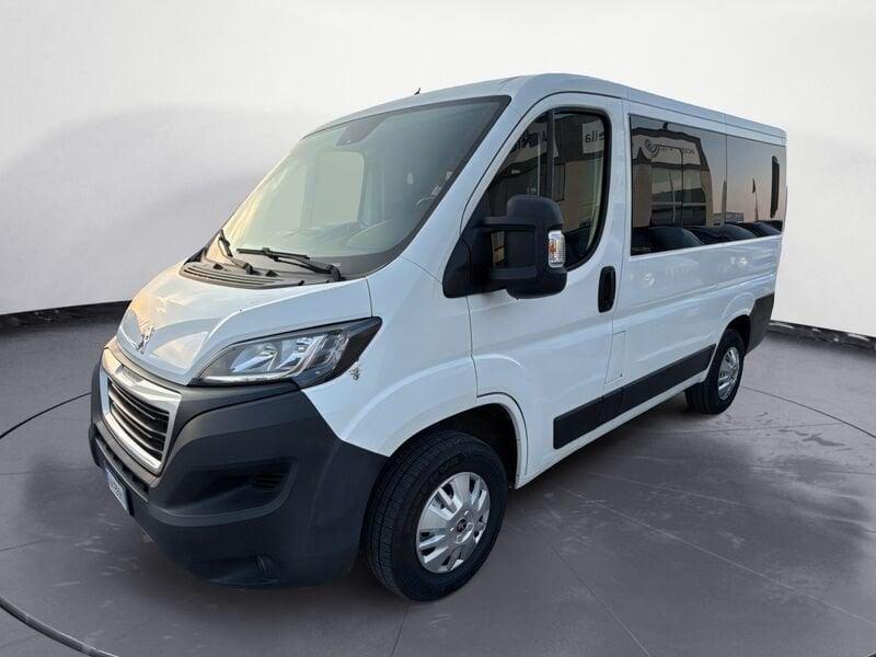 Peugeot Boxer 330 BlueHDi 140 S&S PC-TN Premium