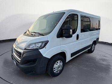 Peugeot Boxer 330 BlueHDi 140 S&S PC-TN Premium
