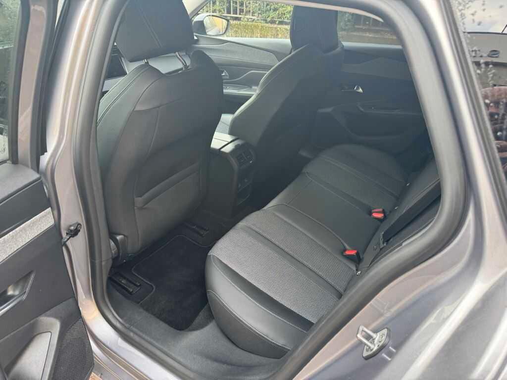 Peugeot 308 SW 1.5 bluehdi Allure s&s 130cv eat8