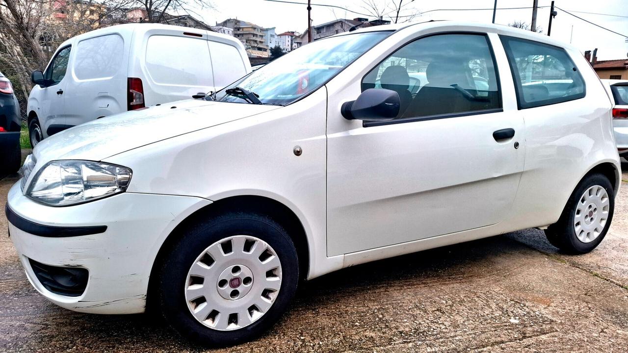 FIAT PUNTO CLASSIC 1.3 MJT 3 porte Active