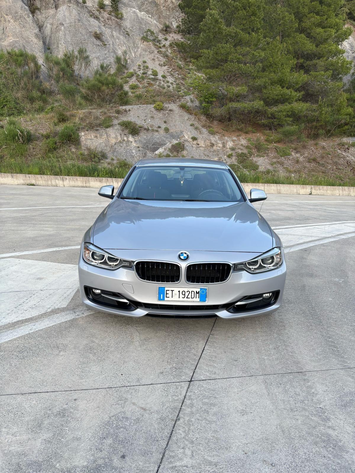 BMW 320D TOURING SPORT XDRIVE 2013
