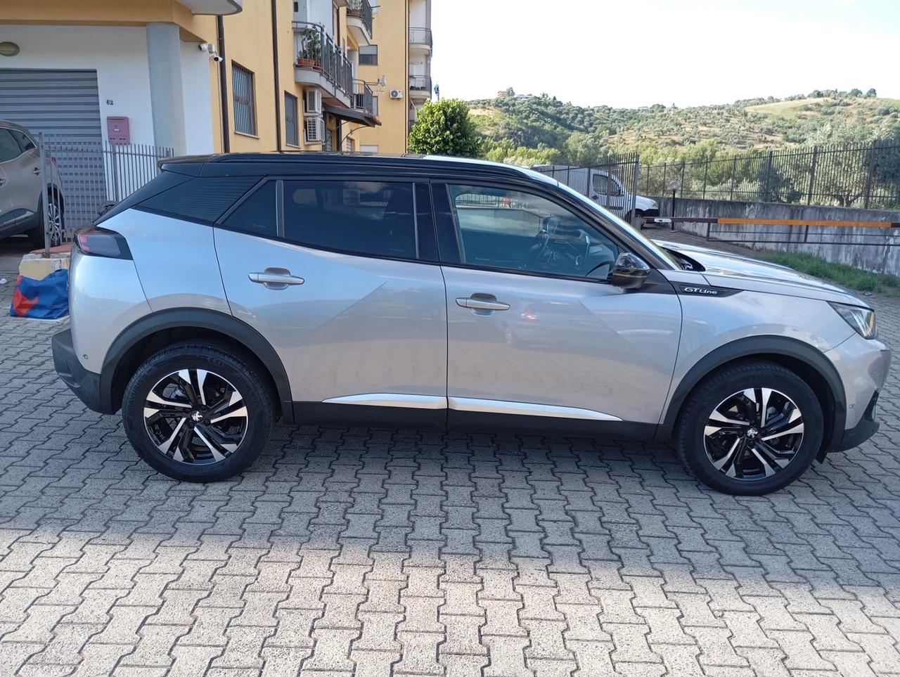 Peugeot 2008 PureTech 130 S&S EAT8 GT Line