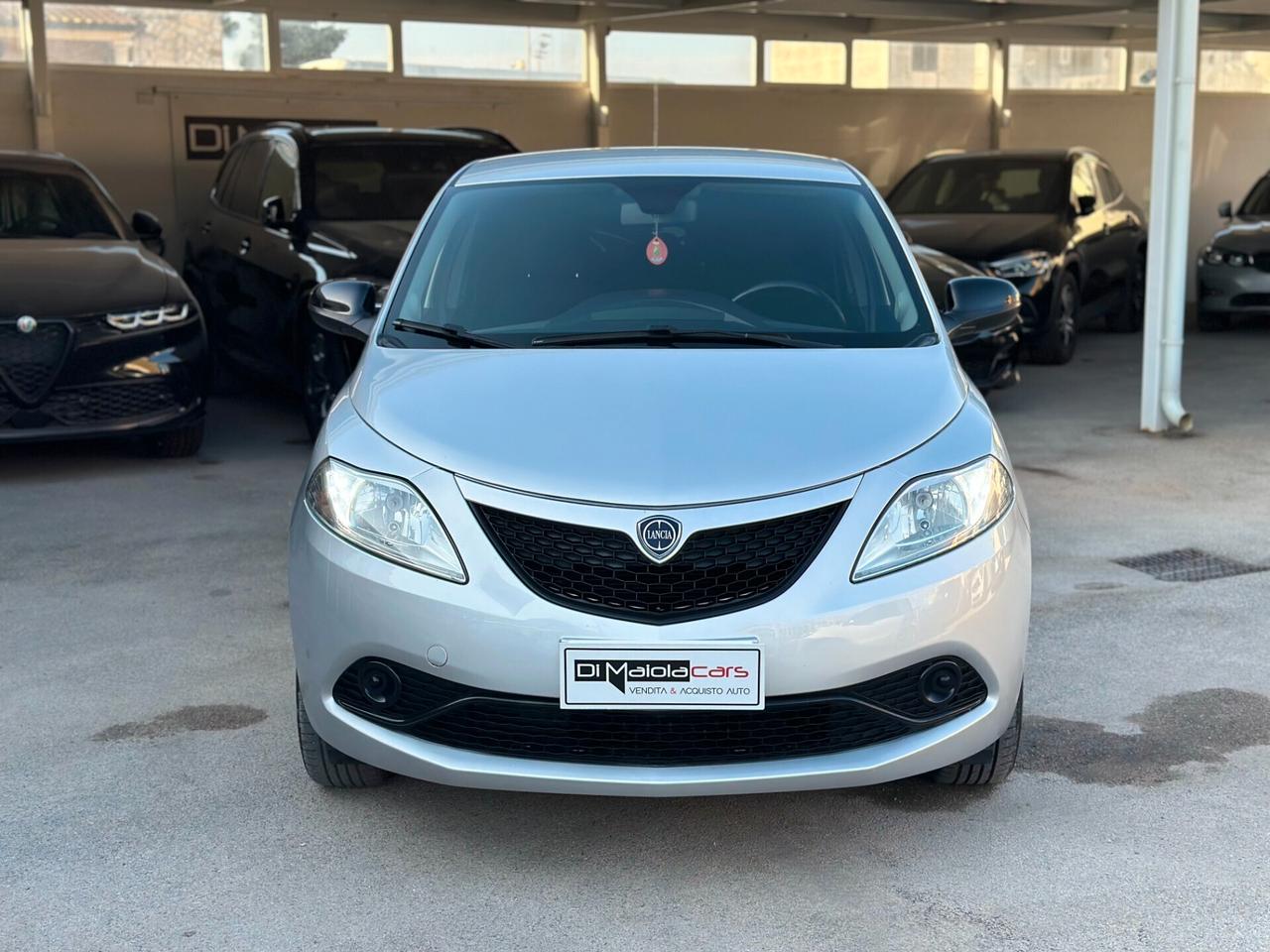 Lancia Ypsilon 1.2 69 CV 5 porte GPL Gold