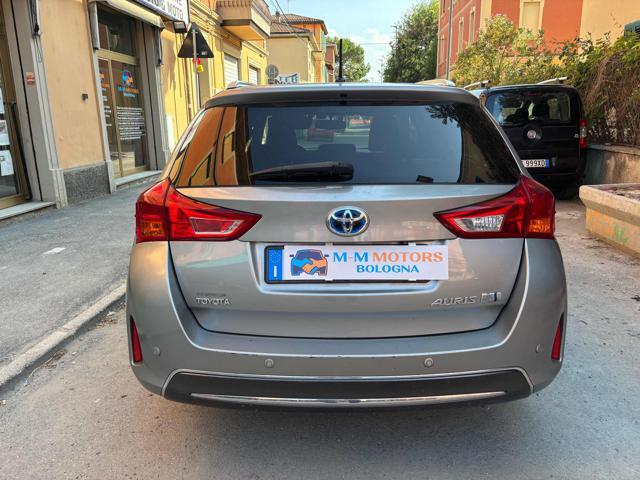 TOYOTA Auris Touring Sports 1.8 Hybrid Lounge "ProMMo"