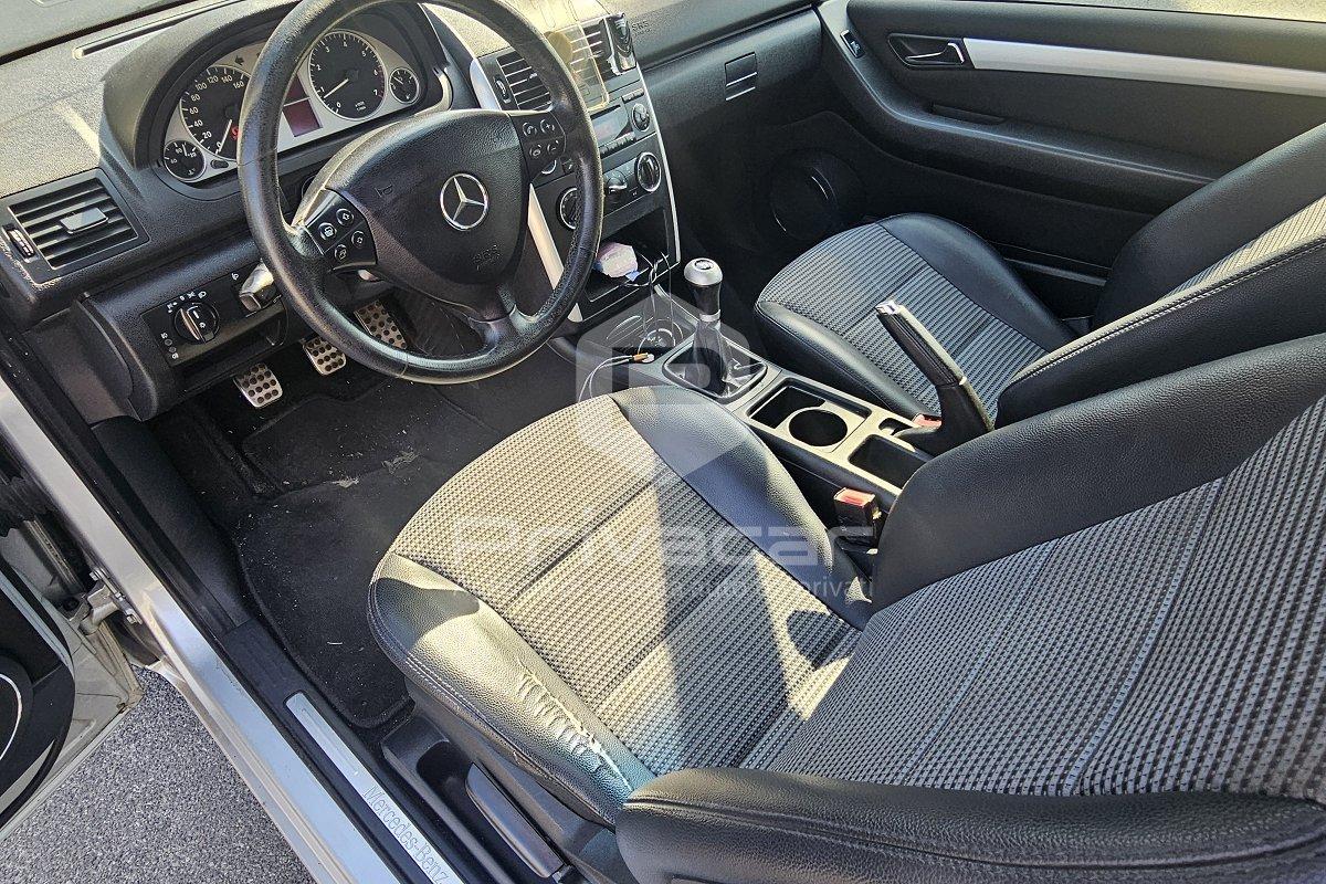 MERCEDES A 170 Coupé Avantgarde