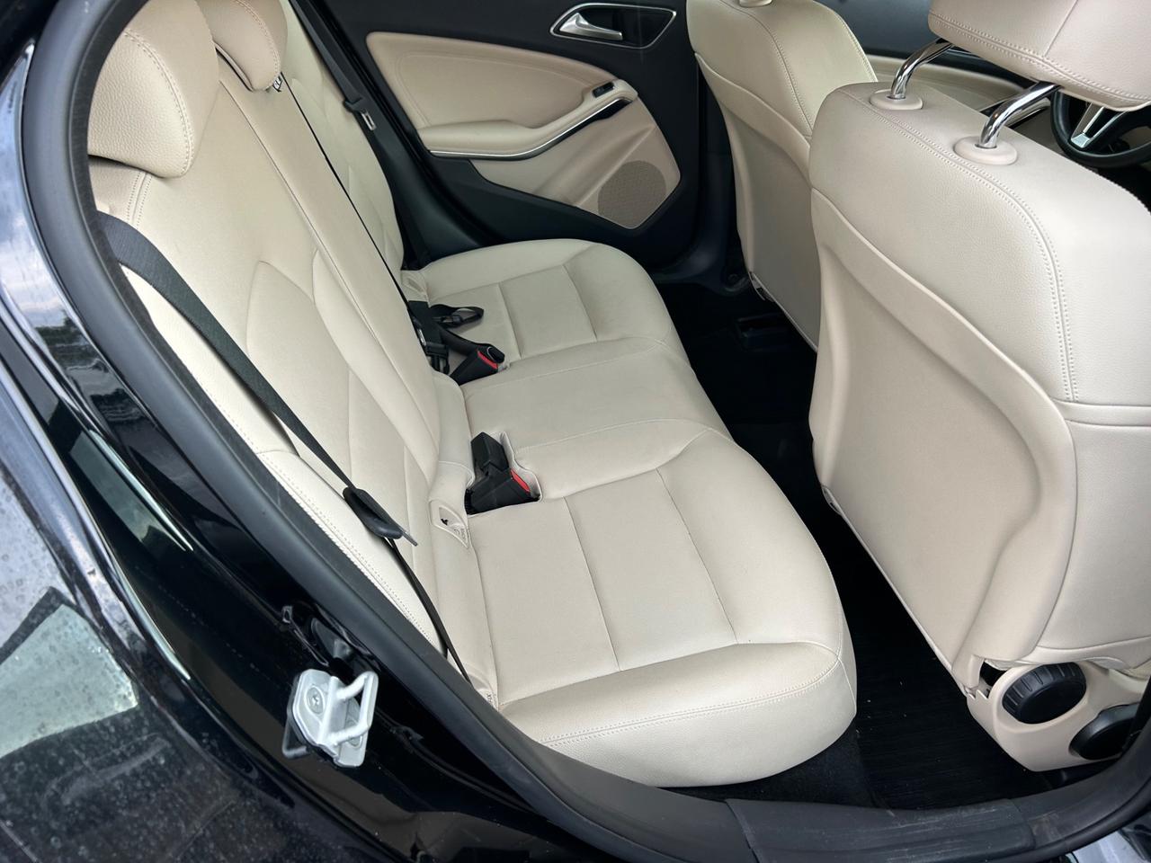 Mercedes-benz GLA 200 Sport