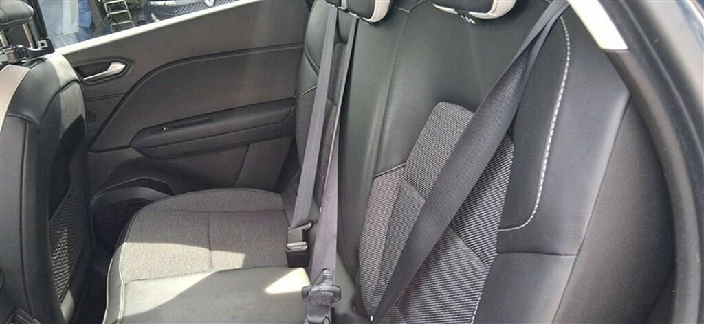 Renault Captur 1.6 Hybrid Intens E-Tech Auto