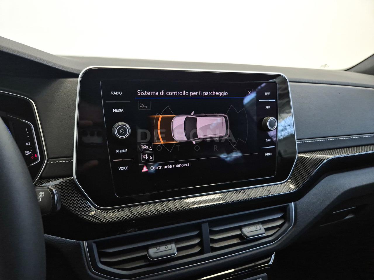 Volkswagen T-Cross 1.0 tsi r-line 115cv