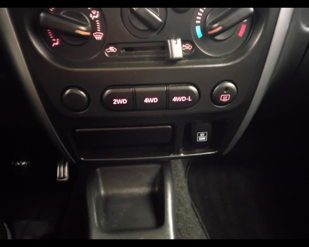 SUZUKI Jimny III 1997 - Jimny 1.3 vvt Evolution+ 4wd