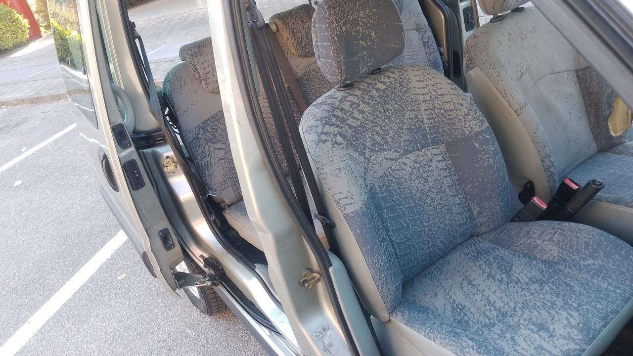 Renault Kangoo 1.9 dCi 4x4 4p. Authentique NEOP 05
