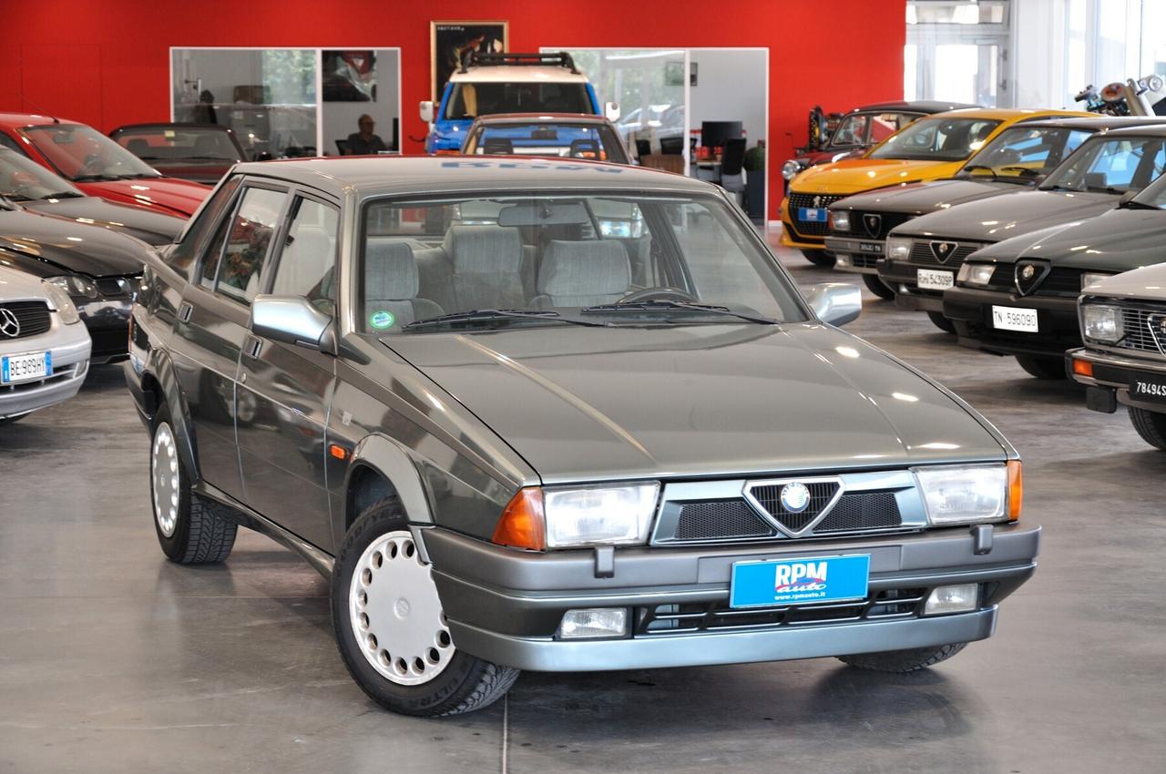 Alfa Romeo 75 2.0i TS 1a serie ASI CRS quadro arancio
