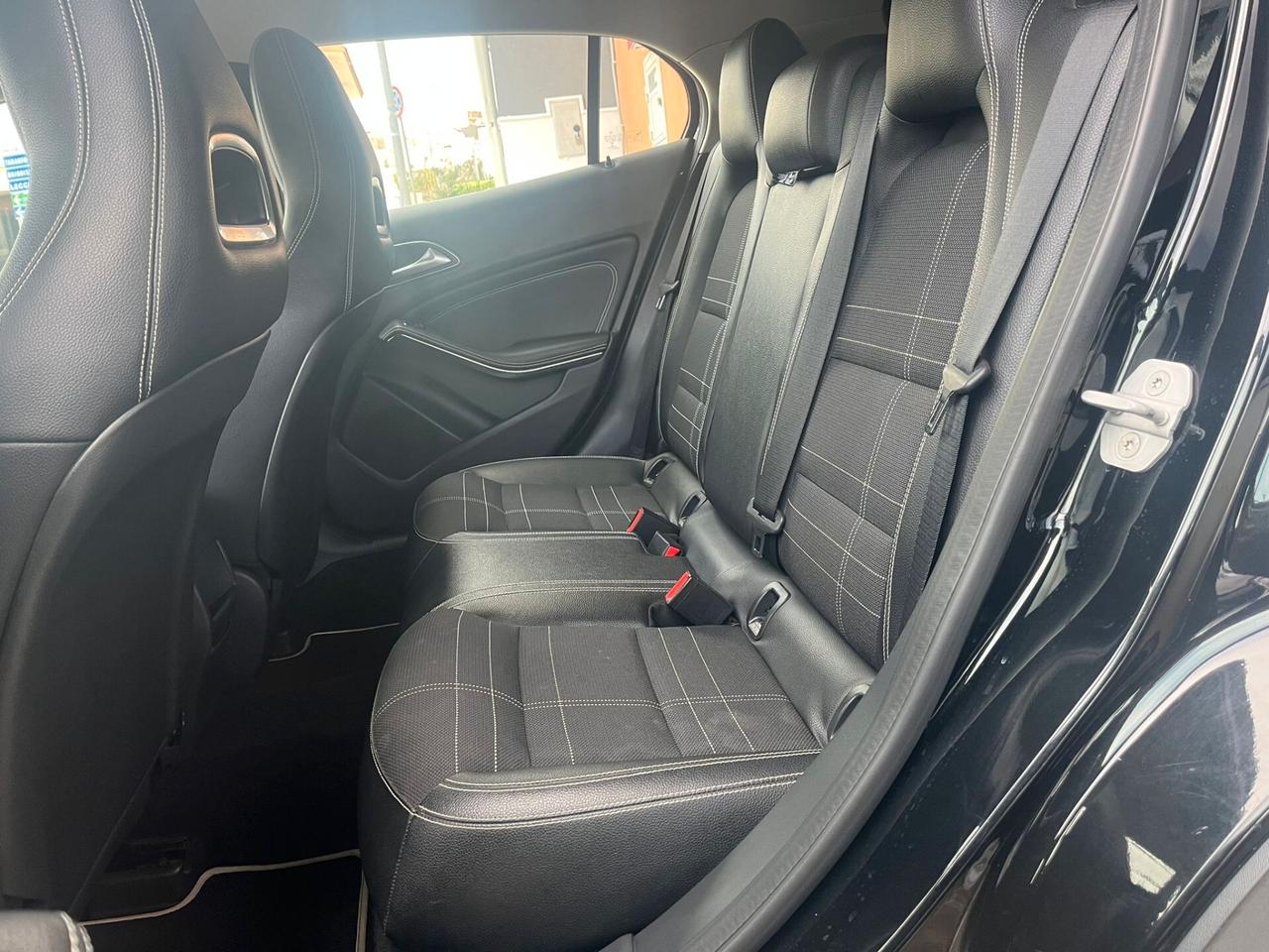 Mercedes-benz GLA 200 d Automatic Sport