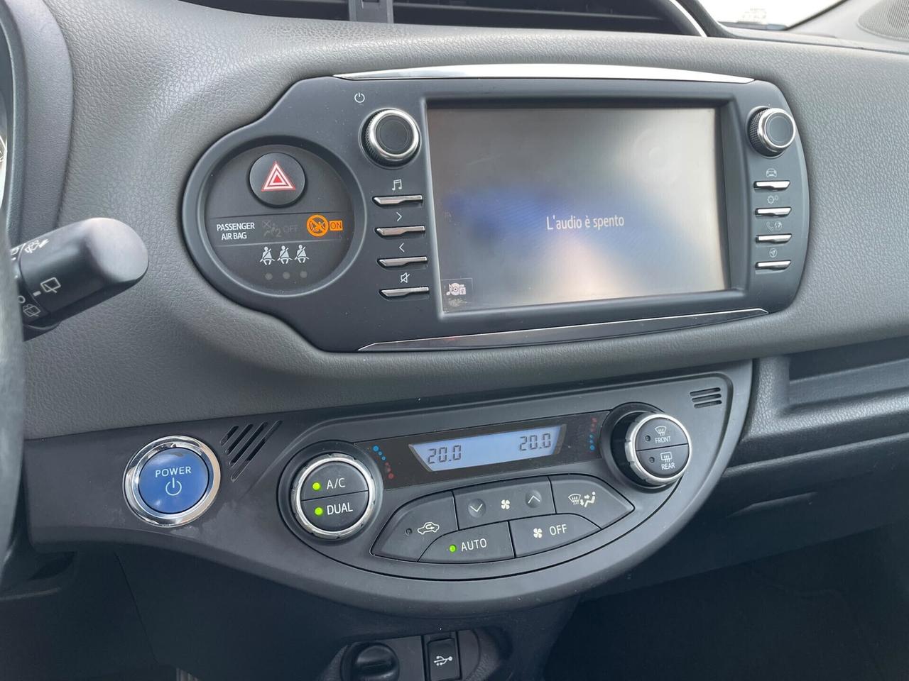 Toyota Yaris 1.5 Full Hybrid 5 porte Active 12 MESI GARANZIA