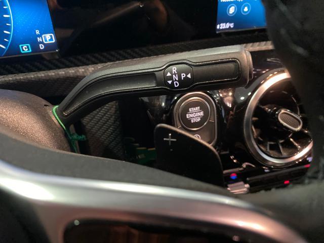 MERCEDES-BENZ A 180 d Automatic Business Extra