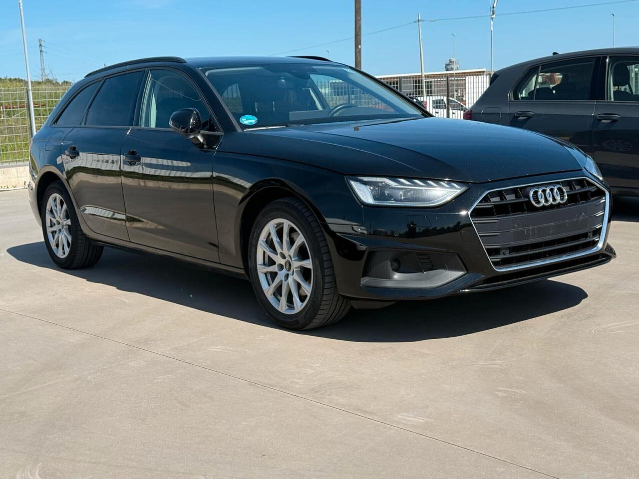 Audi A4 35 TDI/163 CV S tronic Business Advanced Virtual Cokpit