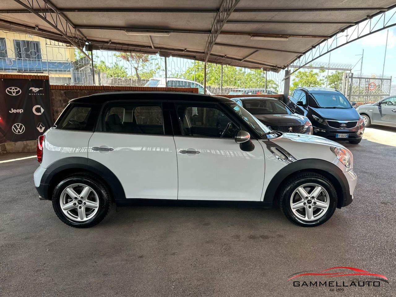Mini Countryman 1.6 One D 90cv