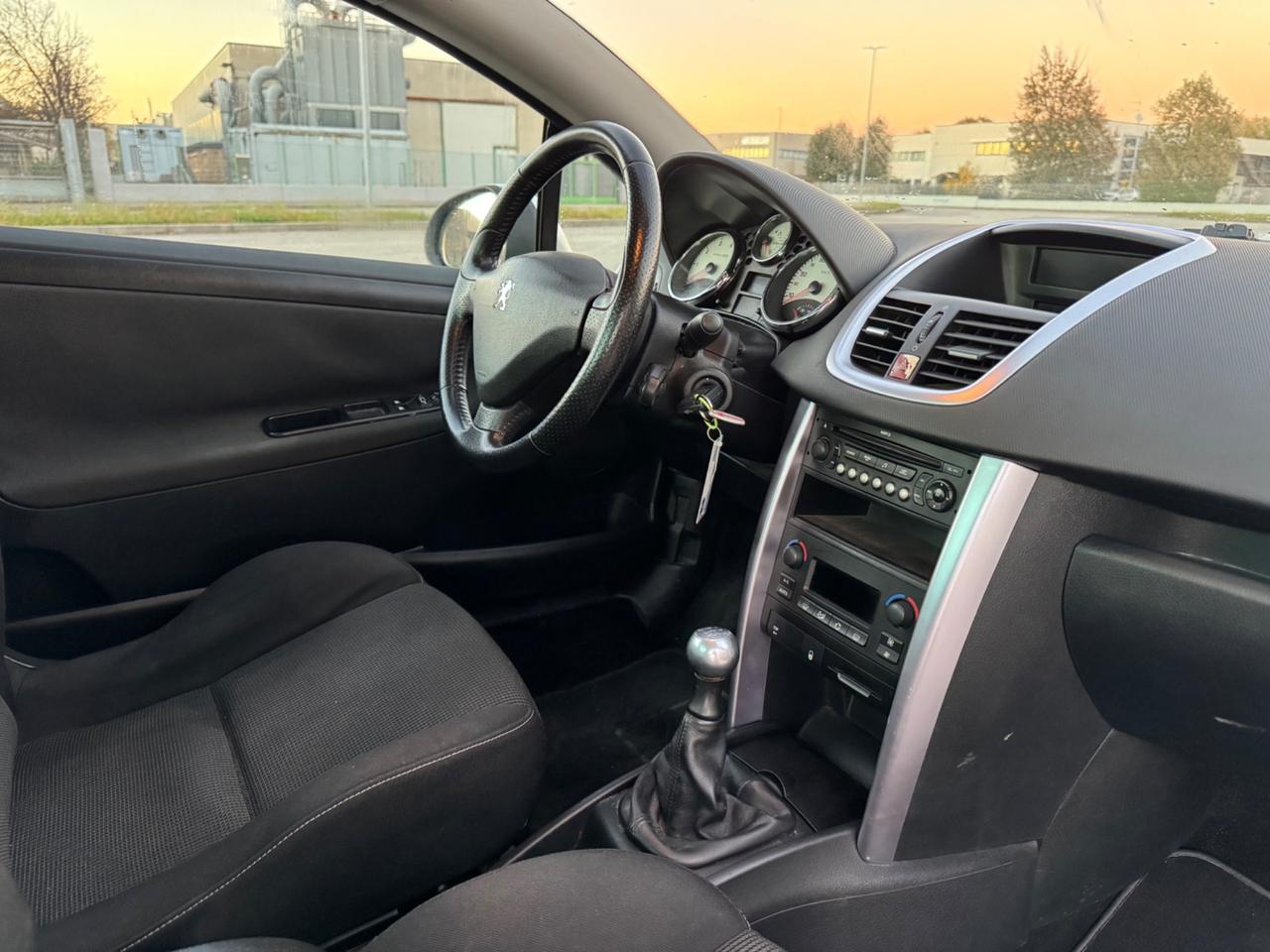 Peugeot 207 CC 1.6 VTi 120CV Cabrio