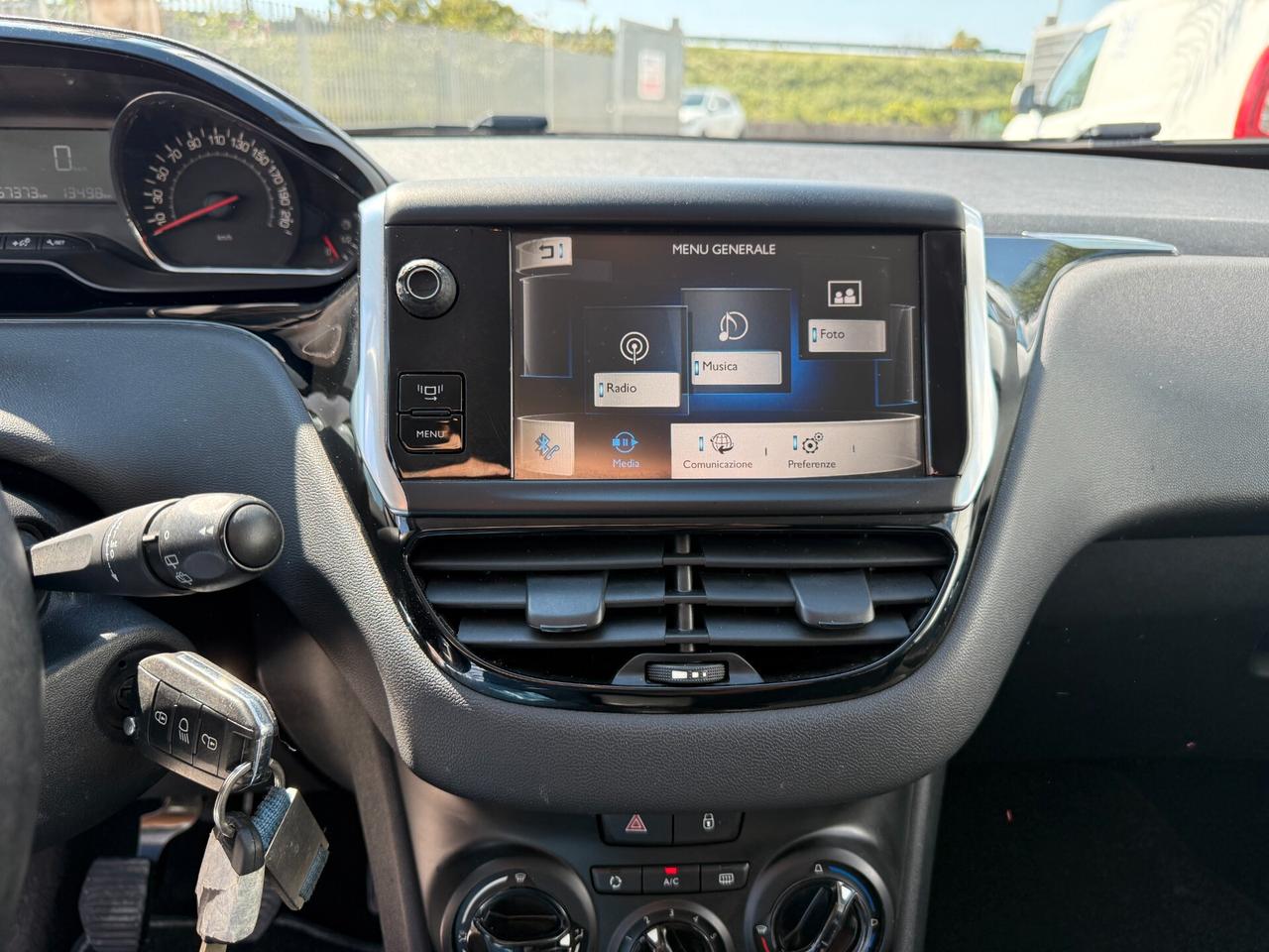 PEUGEOT 208 ANNO 2013 1.2 BENZINA 82 CV