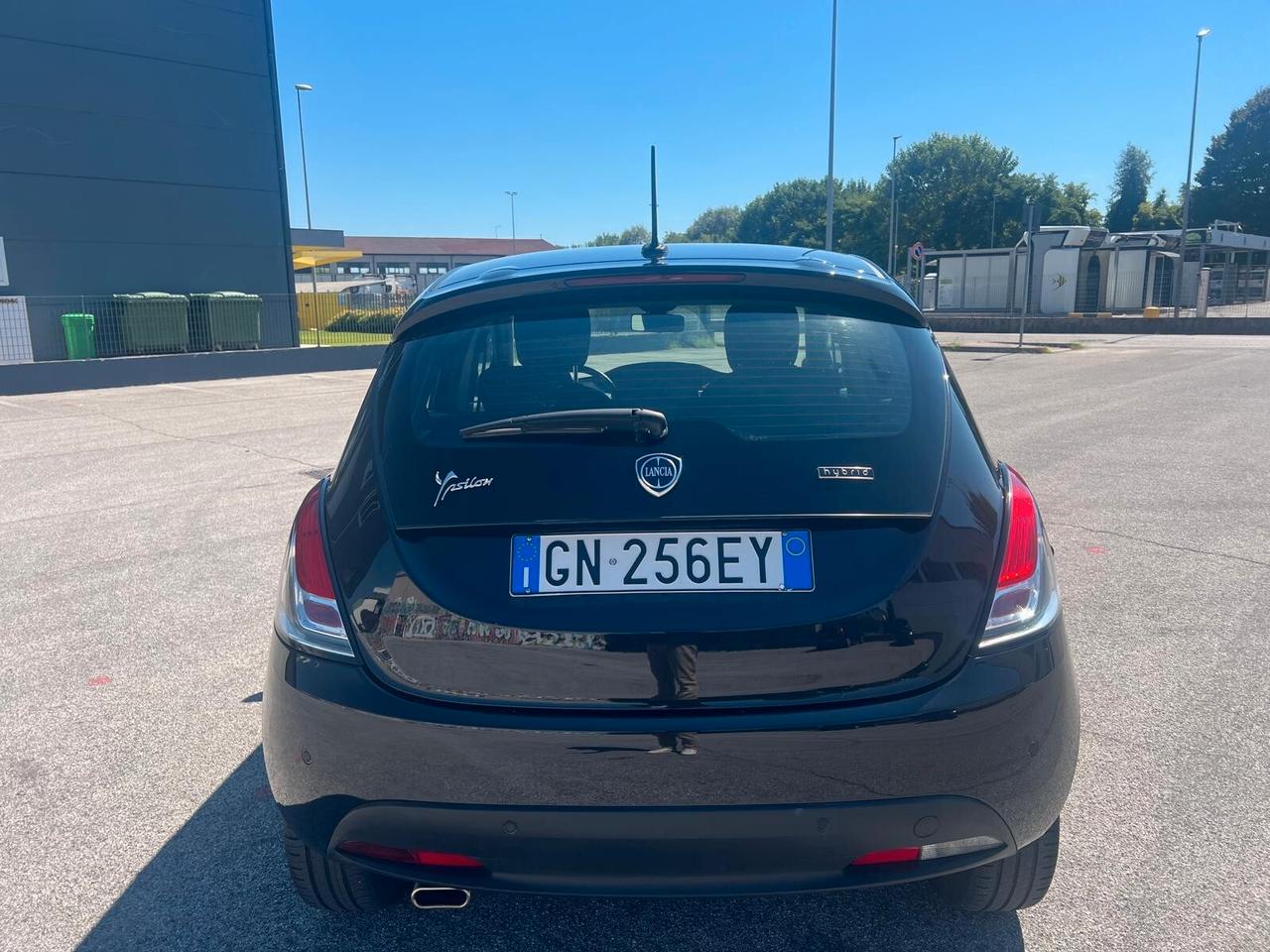 Lancia Ypsilon 1.0 FireFly 5 porte S&S Hybrid 2023
