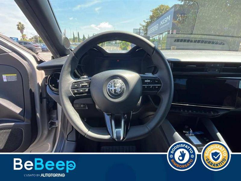 Alfa Romeo Junior 1.2 IBRIDA 145CV EDCT6