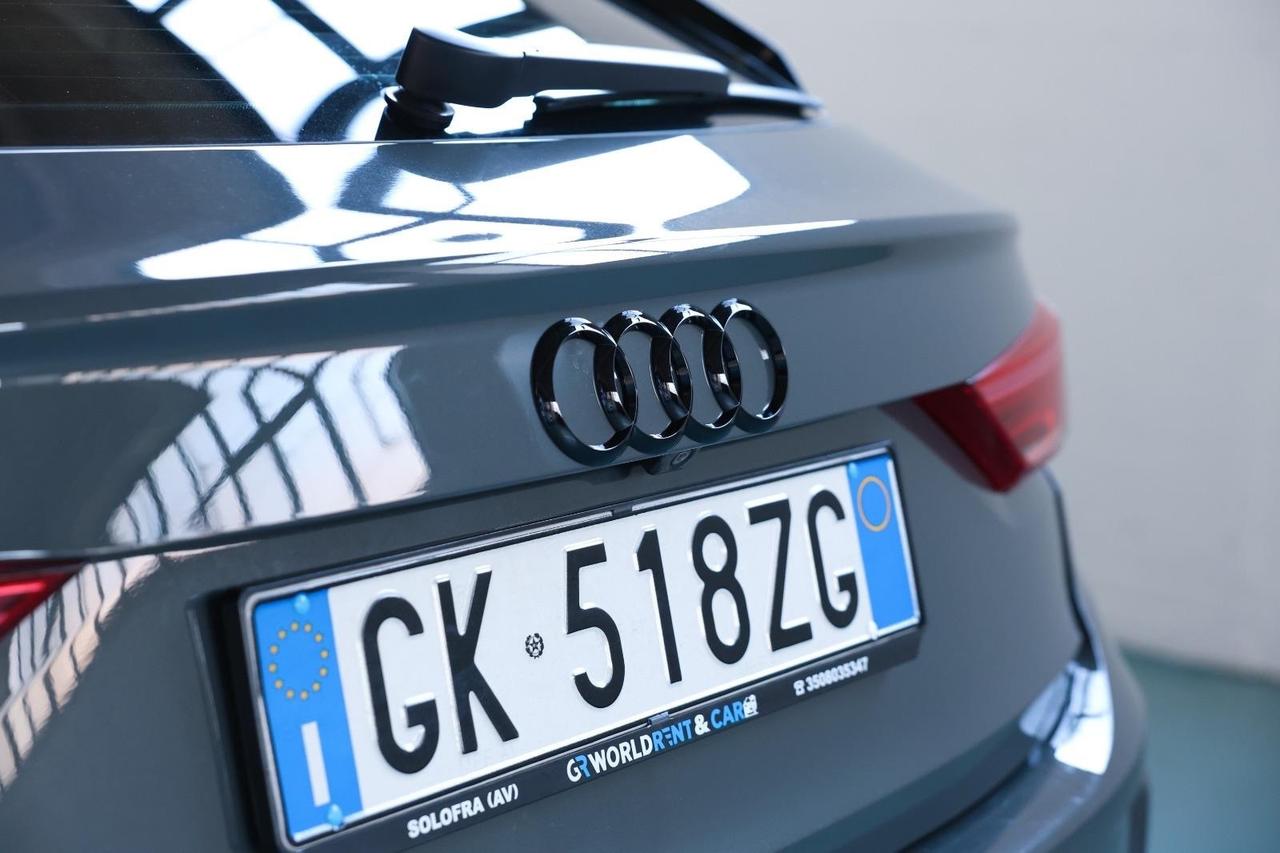 Audi Q3 Sportback 35 TDI S tronic line Black edition UNIPROPRIETARIO ITALIANA IVA ESPOSTA