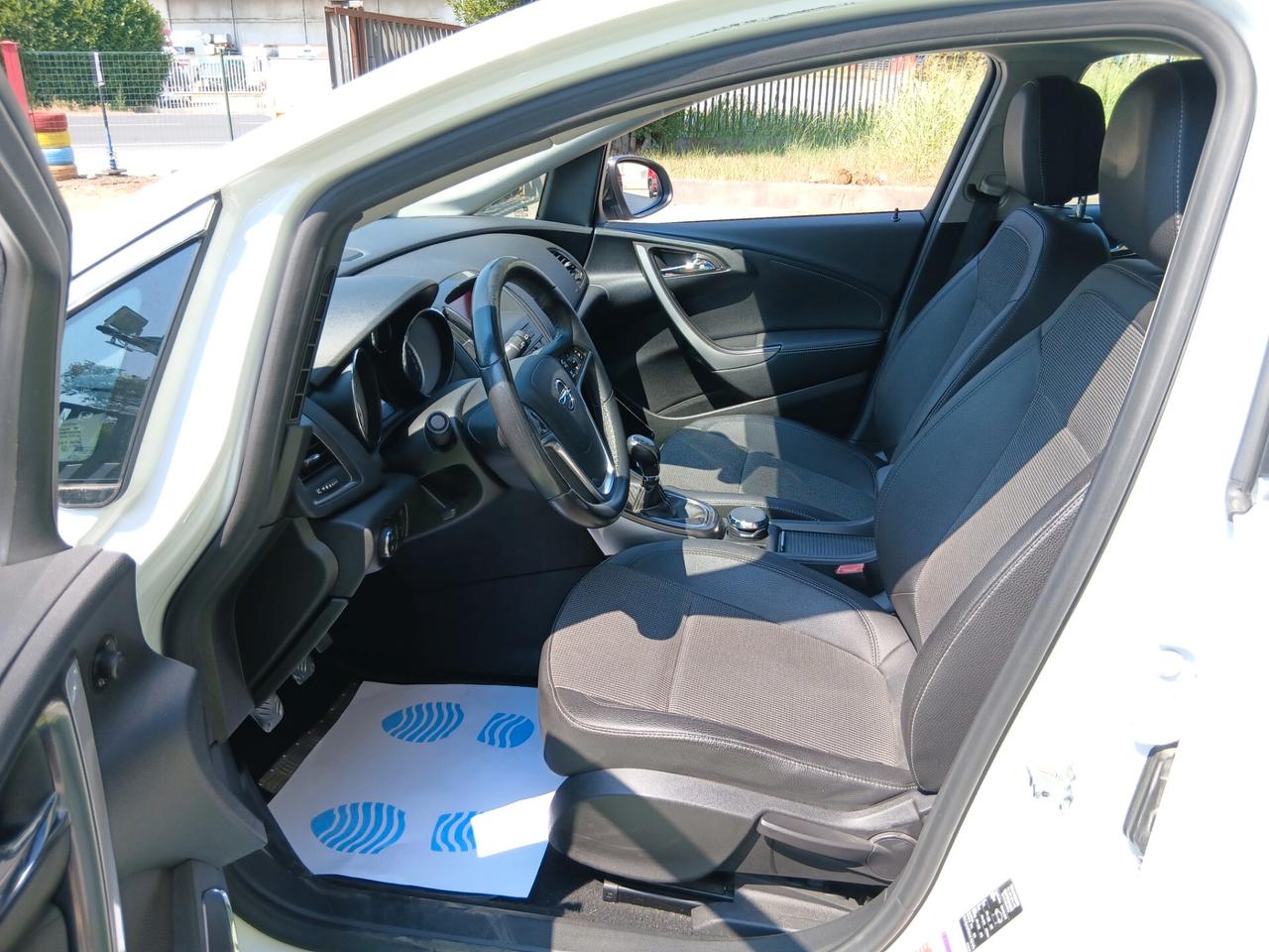 Opel Astra 1.4 Turbo 140CV 5 porte Cosmo