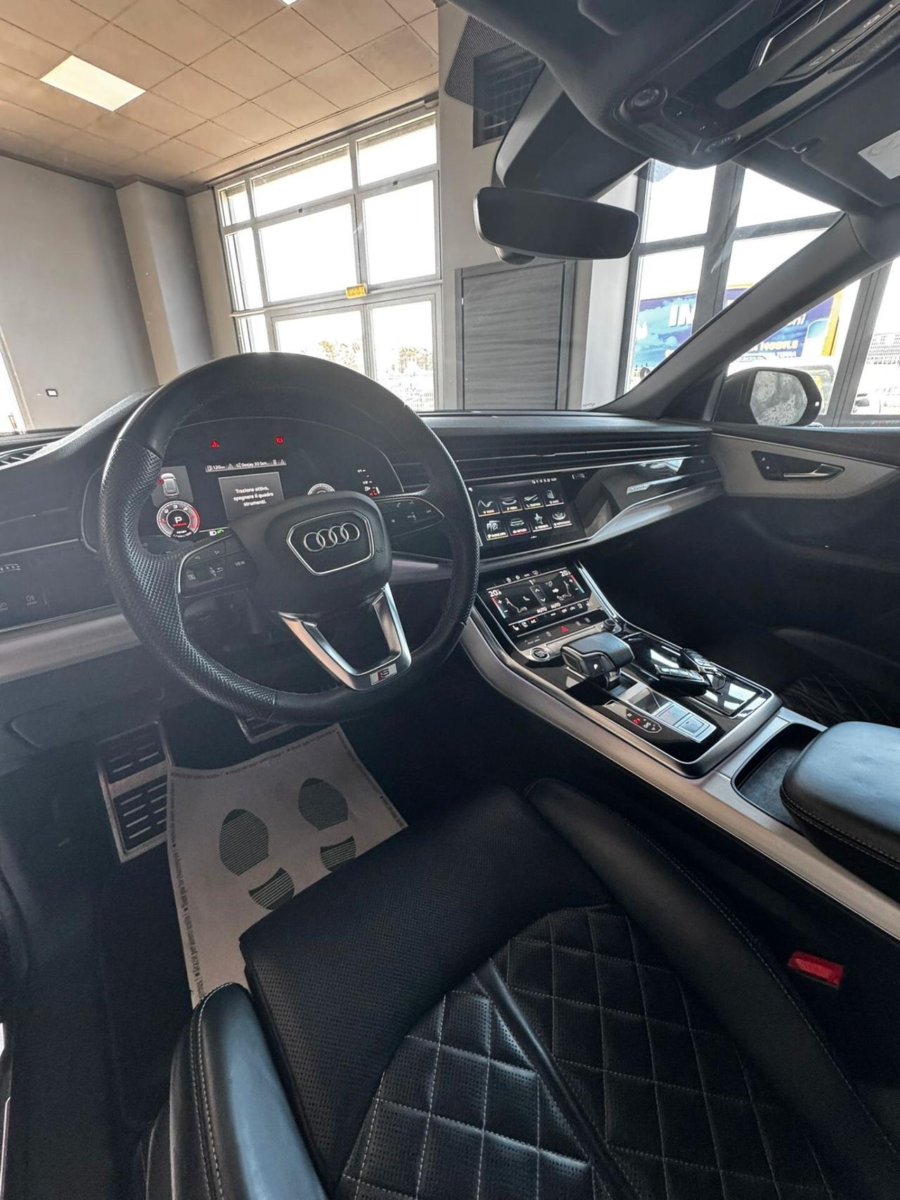 AUDI Q8 50 TDI QUATTRO SLINE EDITION HYBRID
