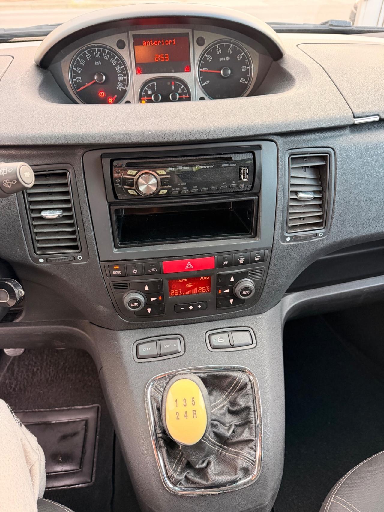 Lancia MUSA 1.4 8V Ecochic (GPL) Diva 2012