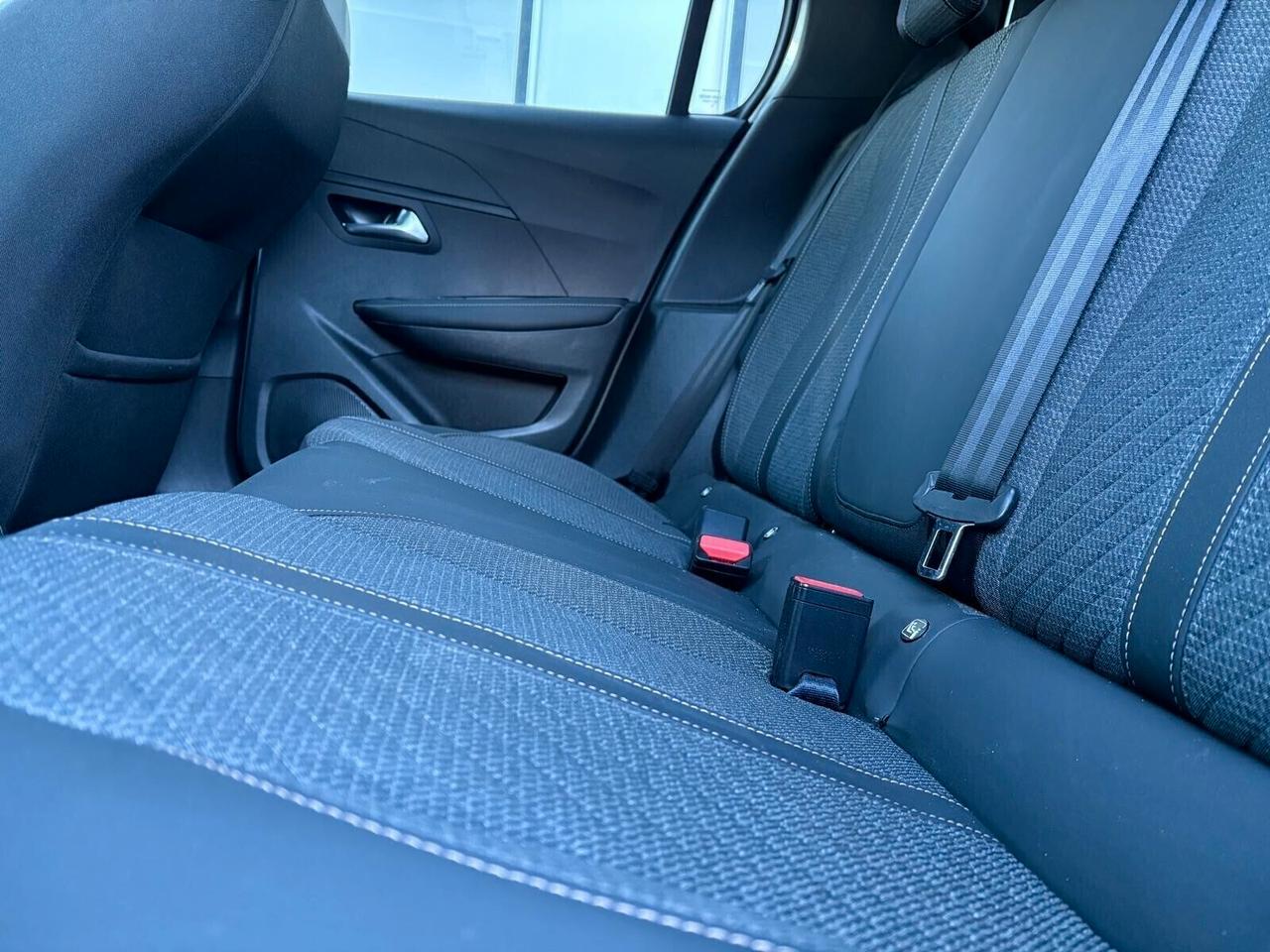 Peugeot 208 ALLURE PureTech 100 5 porte SPOTICAR