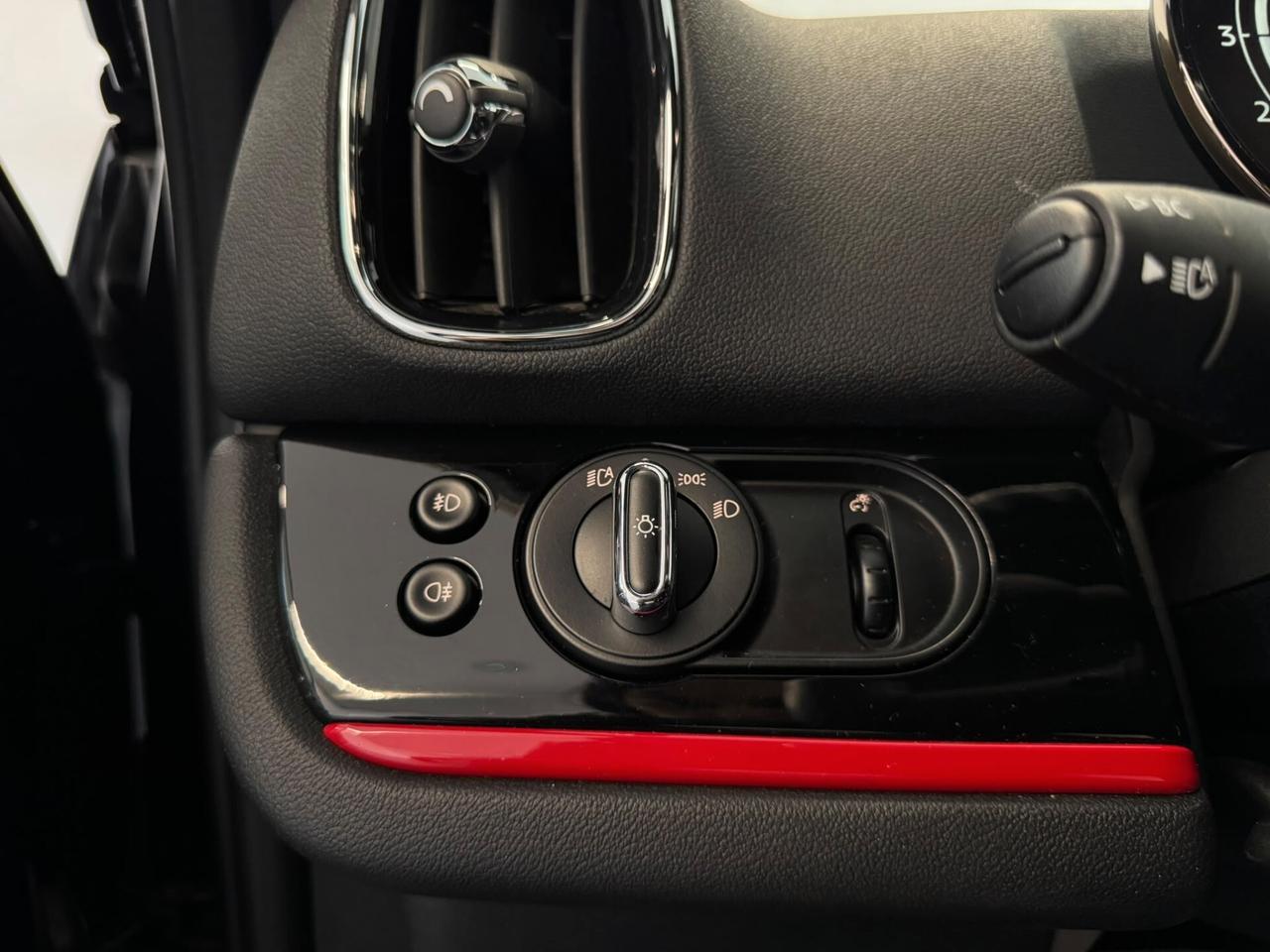 Mini Cooper SD Countryman 2.0 Business Automatica