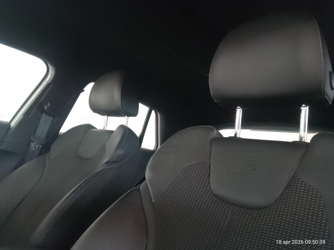 Q2 30 TDI S tronic line Edition 2021