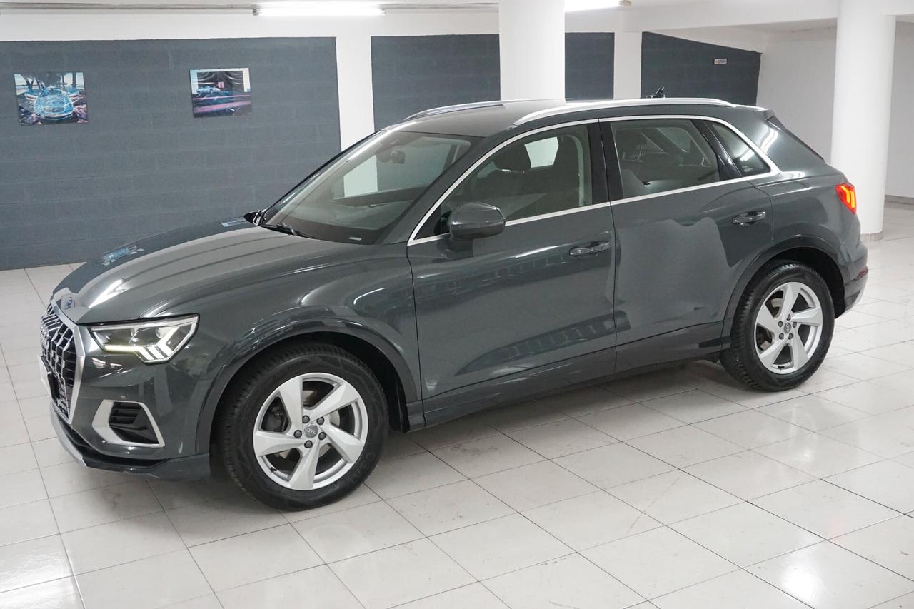 Audi Q3 35 TDI S tronic Business Advanced