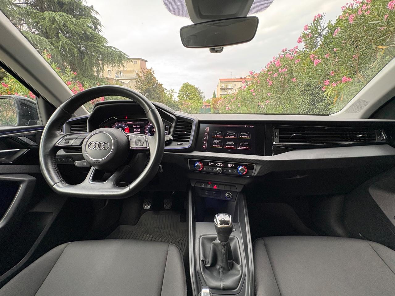 A1 Sportback 25 1.0 tfsi Advanced