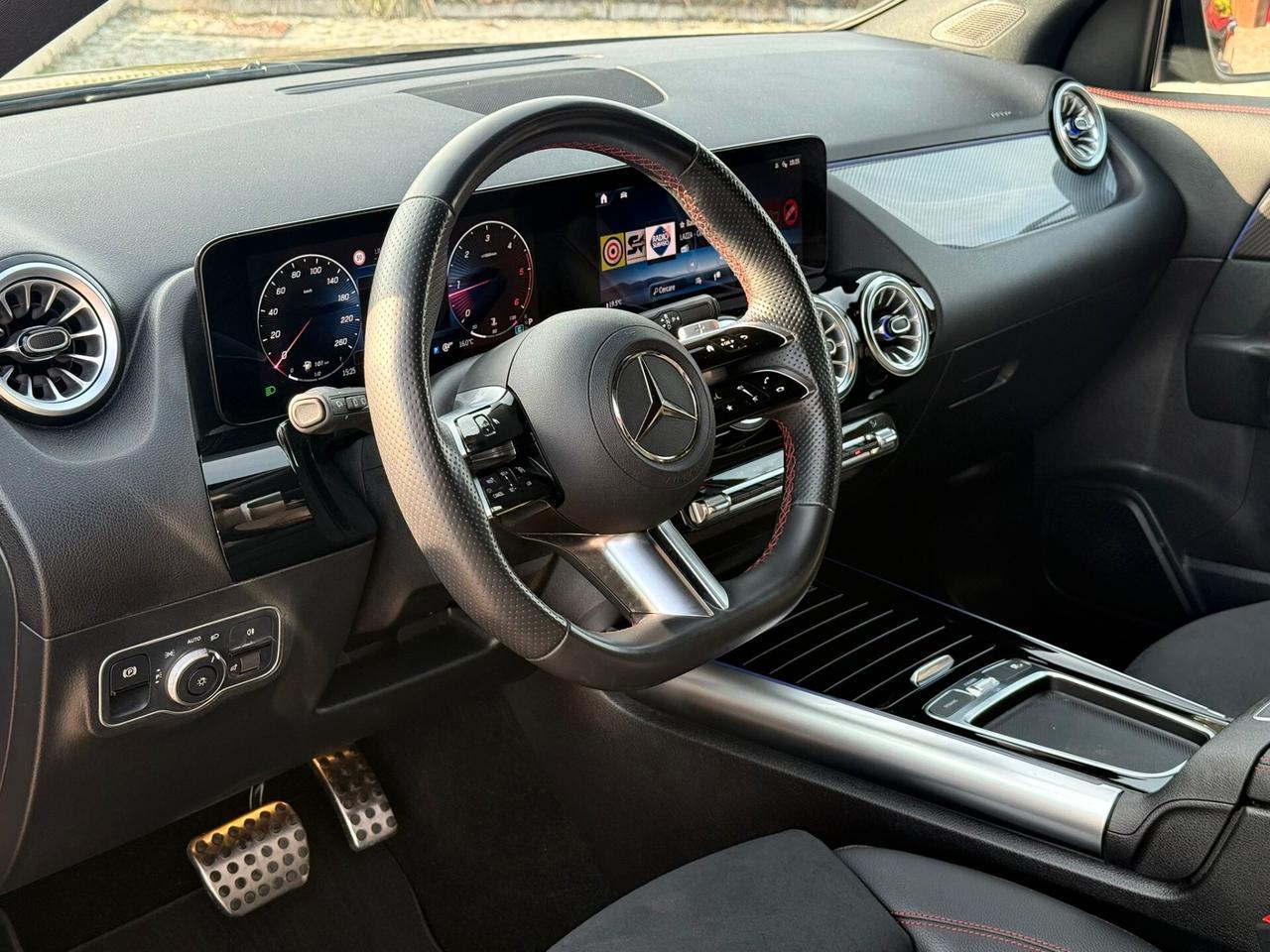 Mercedes-benz GLA 200 d 4Matic AMG Line Premium Plus