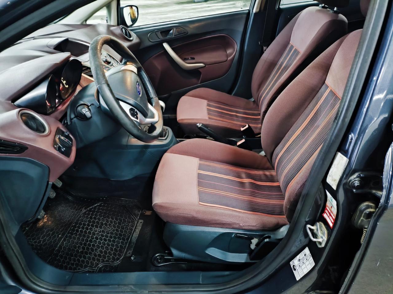 Ford Fiesta Fiesta+ 1.4 TDCi 68CV 5 porte