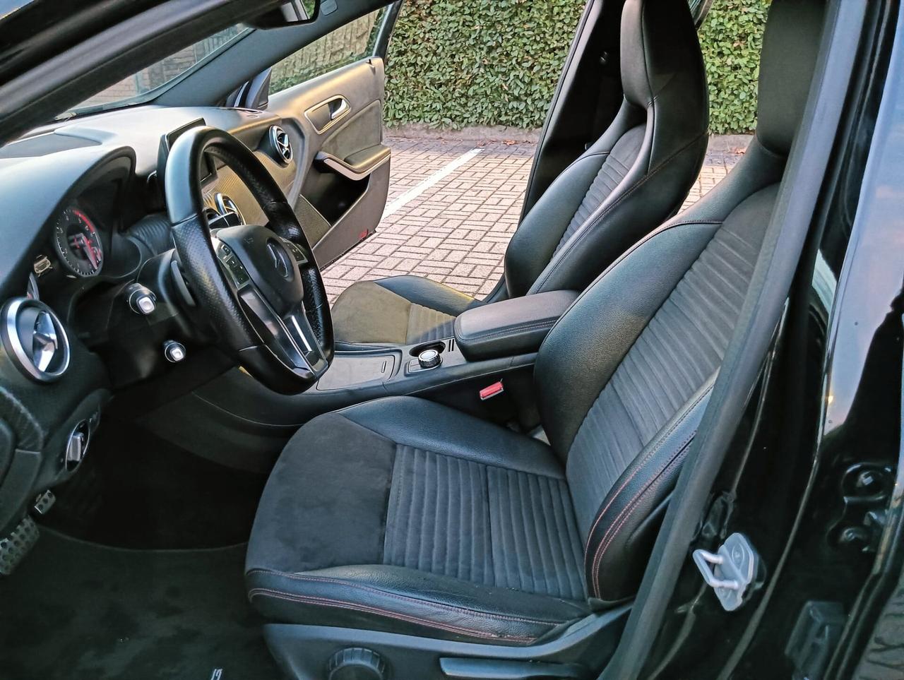 CELL 320 147 1147 WUATSAPP WUATSAPP 3276540940 A 160 CDI Automatic Dark Night Edition
