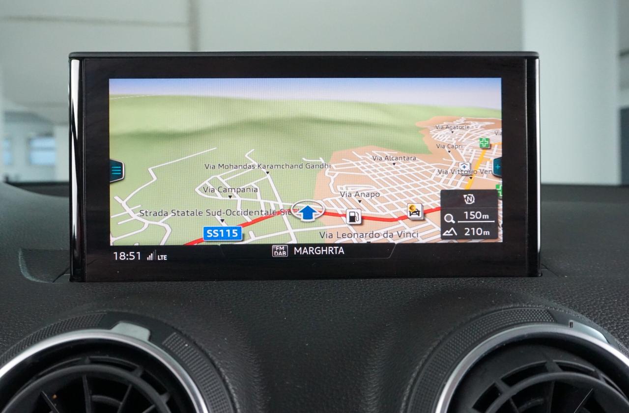 Audi Q2 30 TDI S tronic line Edition