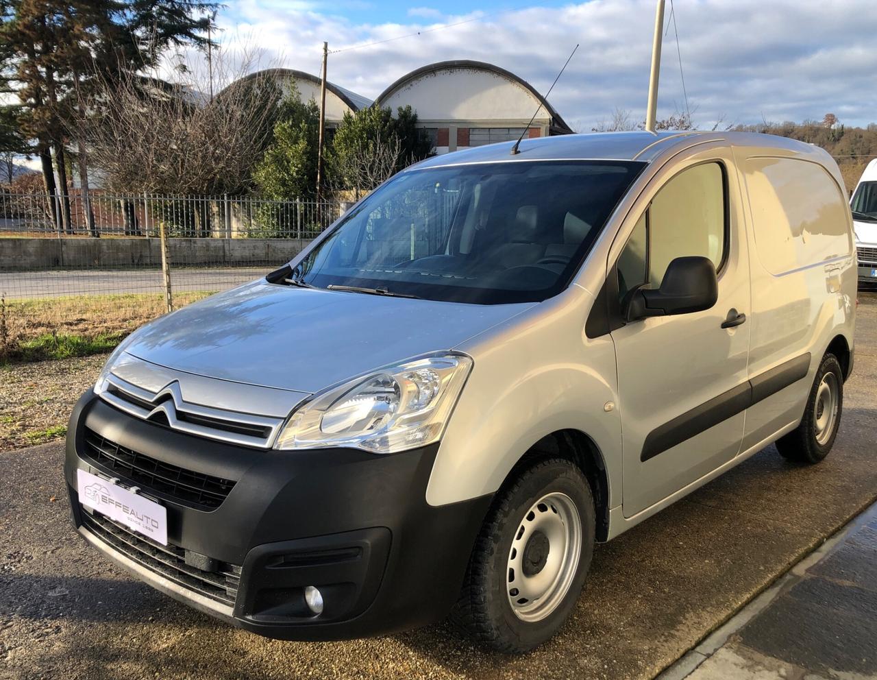Citroen Berlingo BlueHDi 3 posti GRIP CONTROL