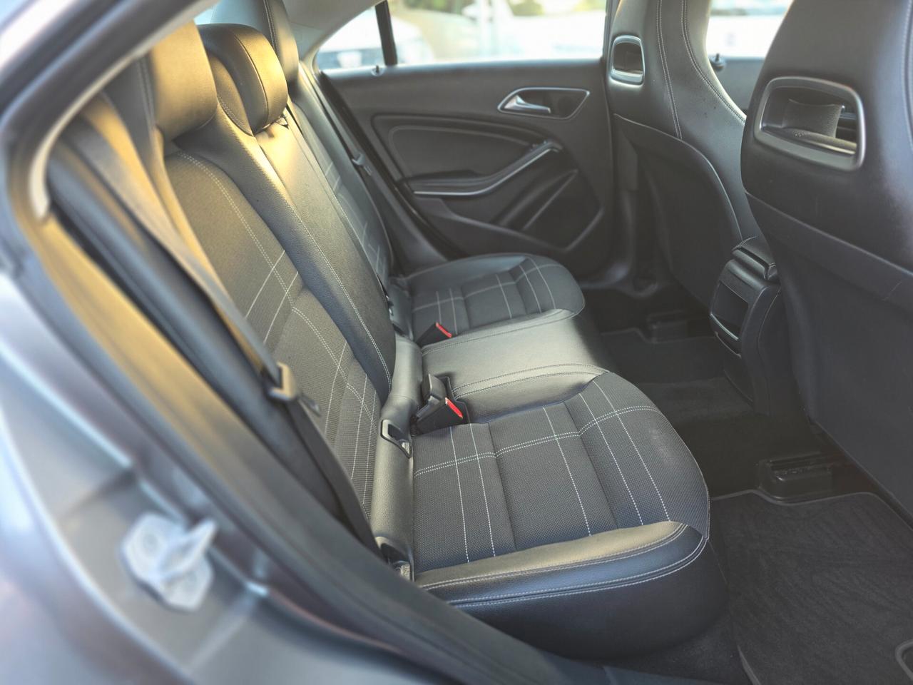 Mercedes-benz CLA 180 CDI Sport