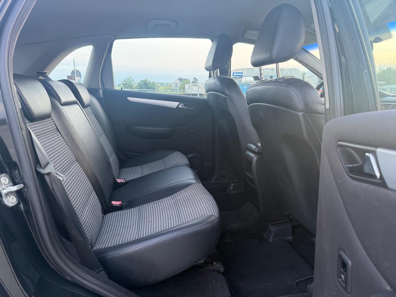 Mercedes-benz B 200 CDI Sport *GARANZIA