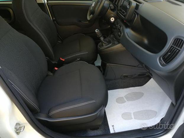 FIAT Panda 1.0 FireFly S&S Hybrid 5 Posti + Pack