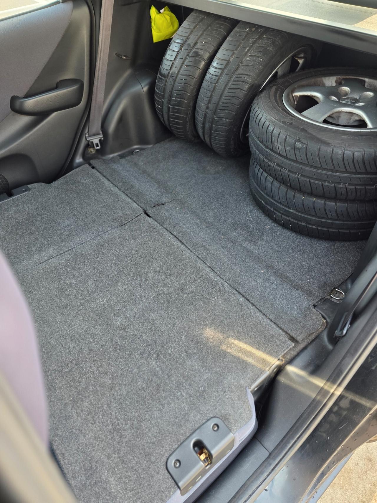 Honda Jazz 1.2cc "Pink"/78CV-57kW *OP. SETTORE*