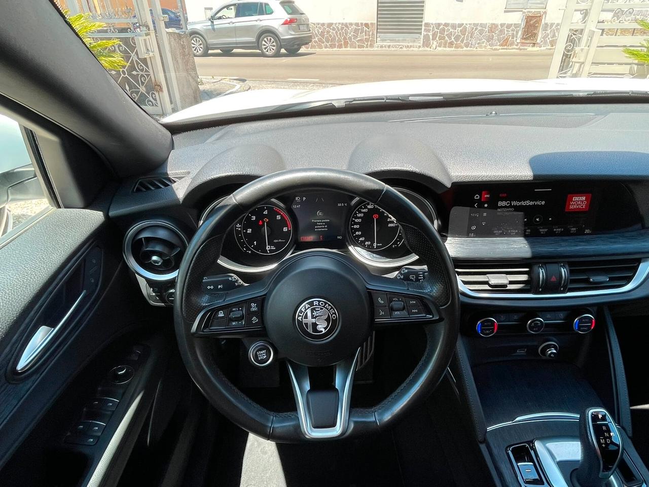 Alfa Romeo Stelvio 2.2 Turbodiesel 190 CV AT8 Q4 Business