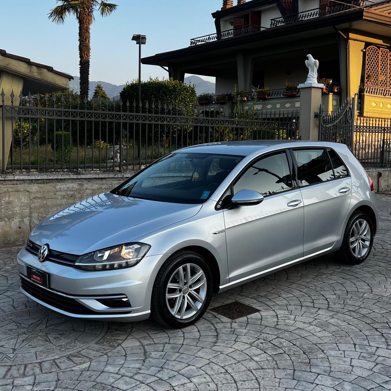 Volkswagen Golf 7.5 1.5 TGI 130 Cv Turbo benzina/metano