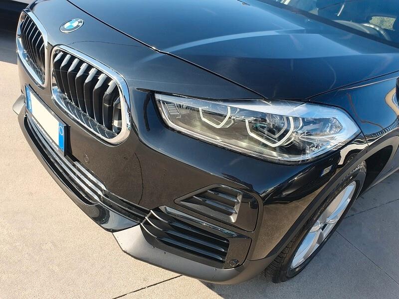 BMW X2 sDrive16d 116CV AUT. Business X LED NAV 8.8