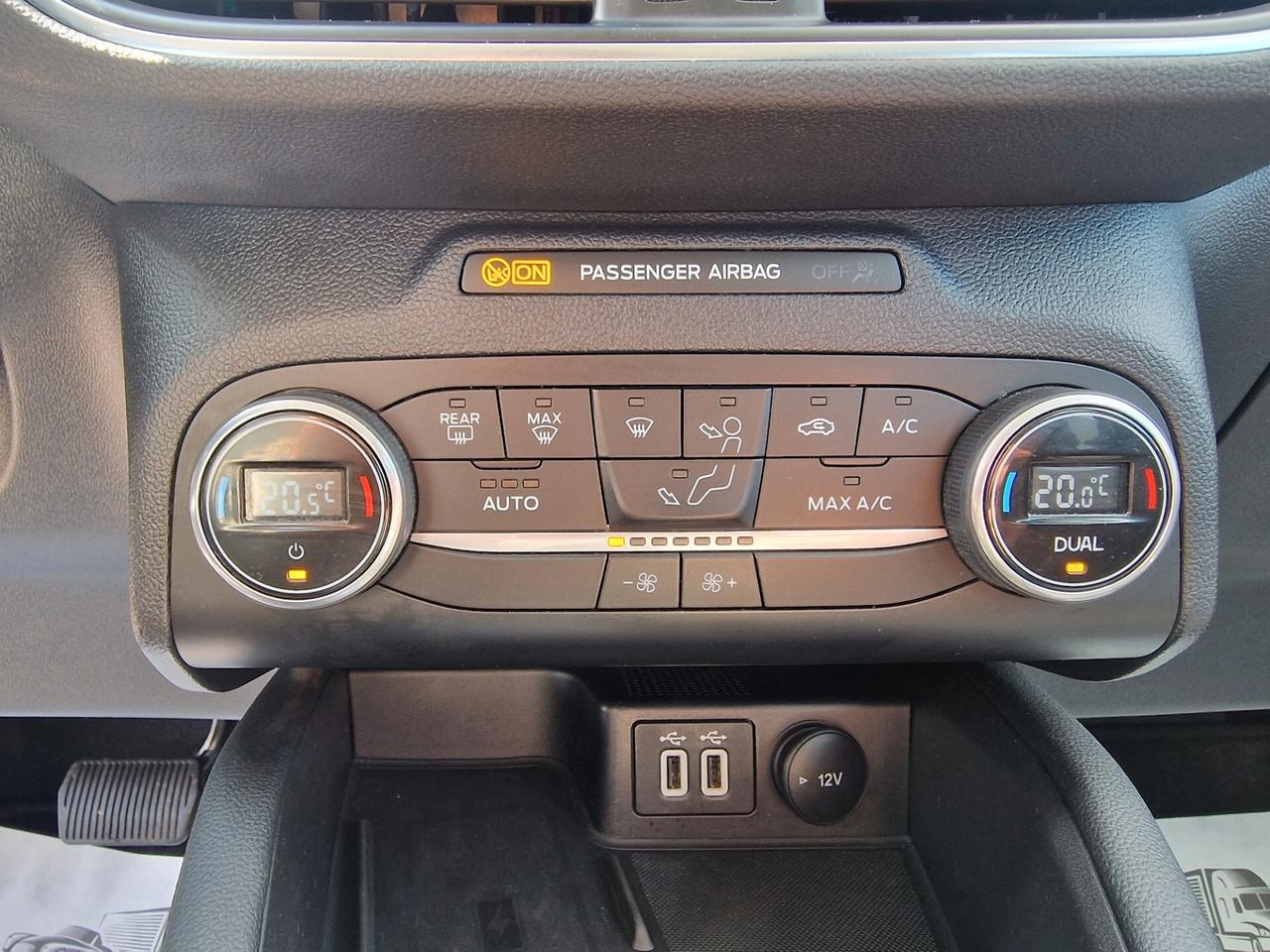 Ford Kuga 1.5 EcoBlue 120 CV aut. 2WD Titanium Business